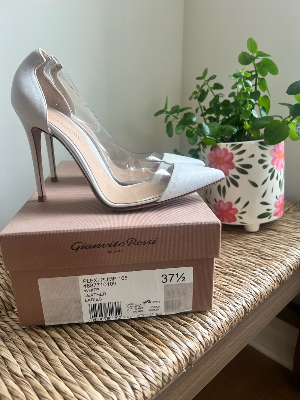Gianvito Rossi Plexi Pump 105 White Leather Formal/Bridal Pump 37.5